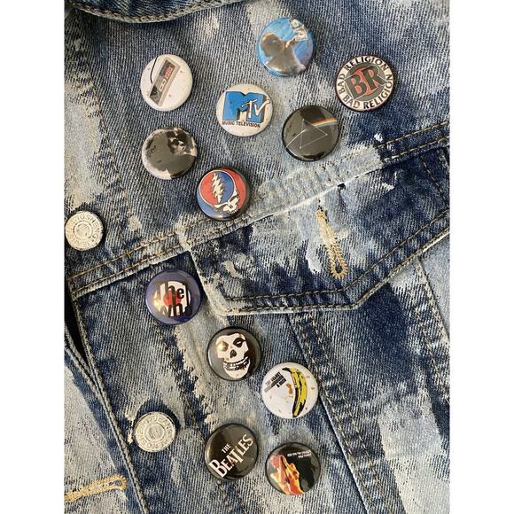 Wren + Glory Hand Painted Denim Jacket Fine and Balanced Festival Art Streetwear - Picture 5 of 13